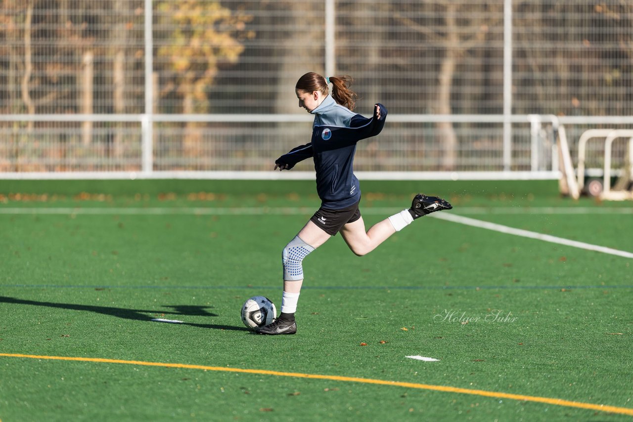 Bild 108 - wBJ VfL Pinneberg2 - Eimsbuttler TV 3 : Ergebnis: 5:0